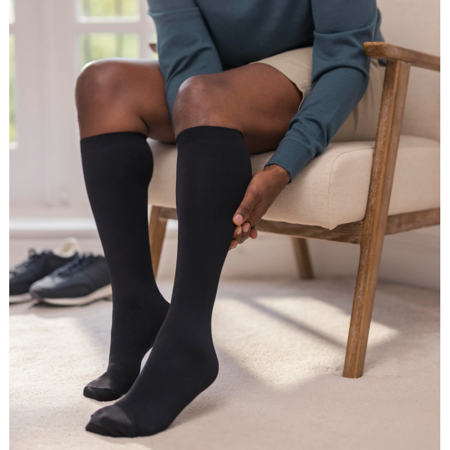 1 Pair Mens Compression Flight Socks - Black