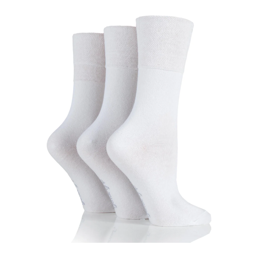 12 Pairs Ladies Gentle Grip Socks - White