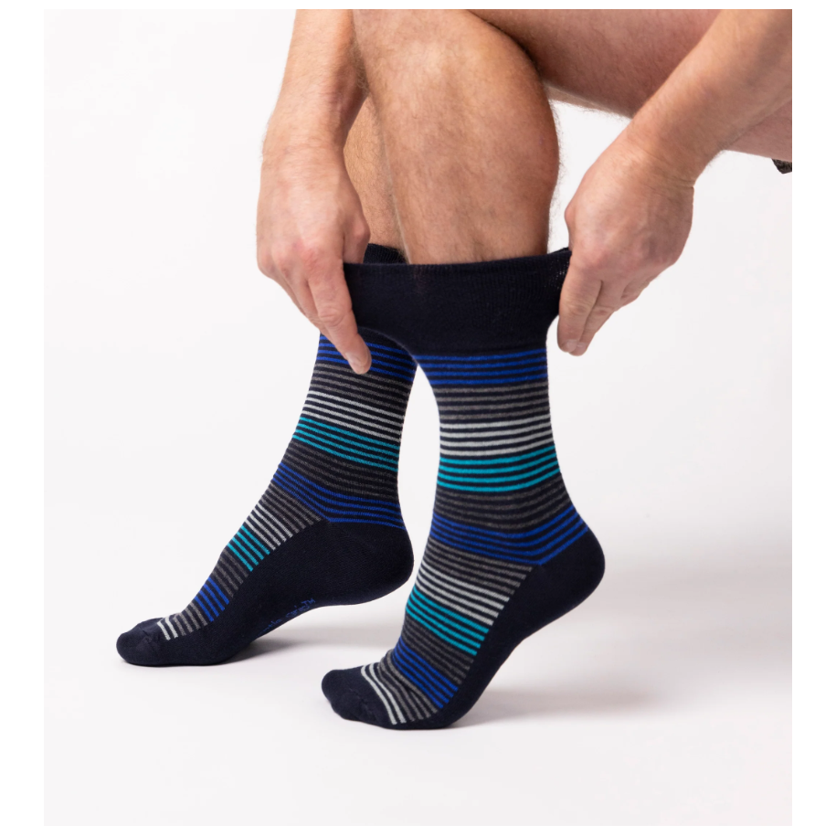 12 Pairs Mens Gentle Grip Socks - Linear Vision